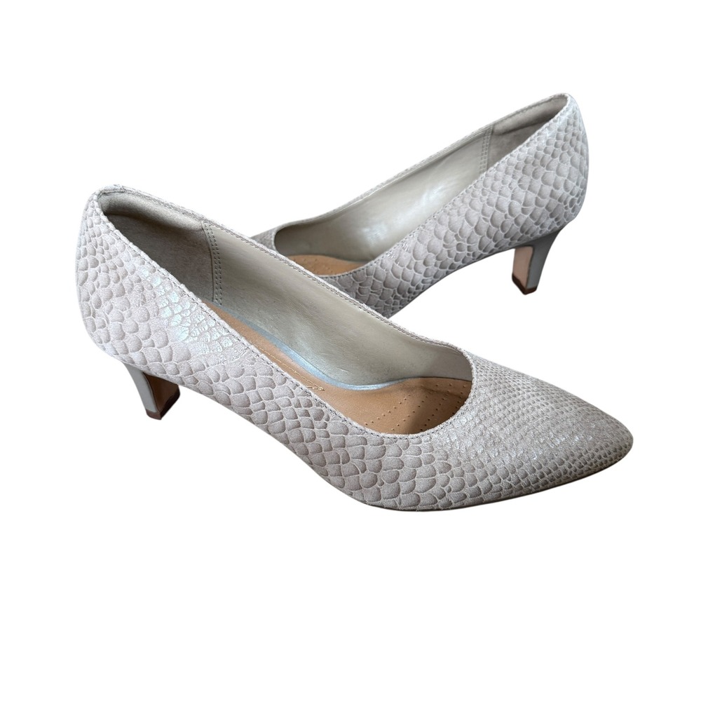 Women's Neutral Textured Low Heel Pumps